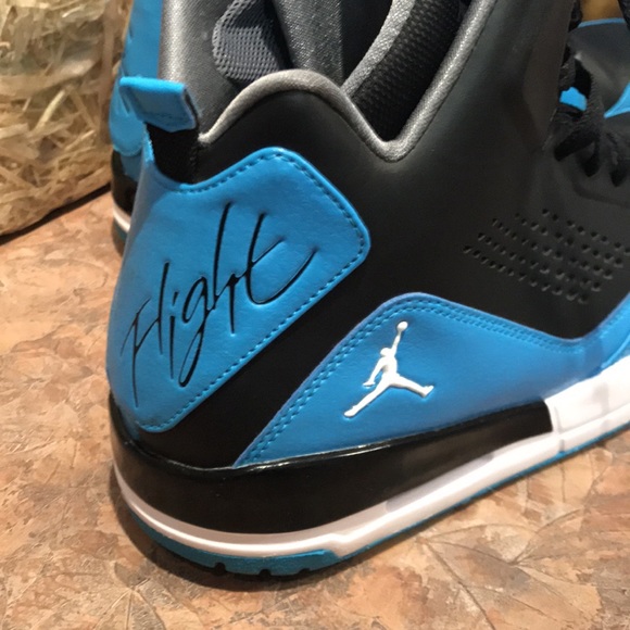 Air Jordan 2013 Retro Vintage Flight Hi Top - Picture 2 of 12